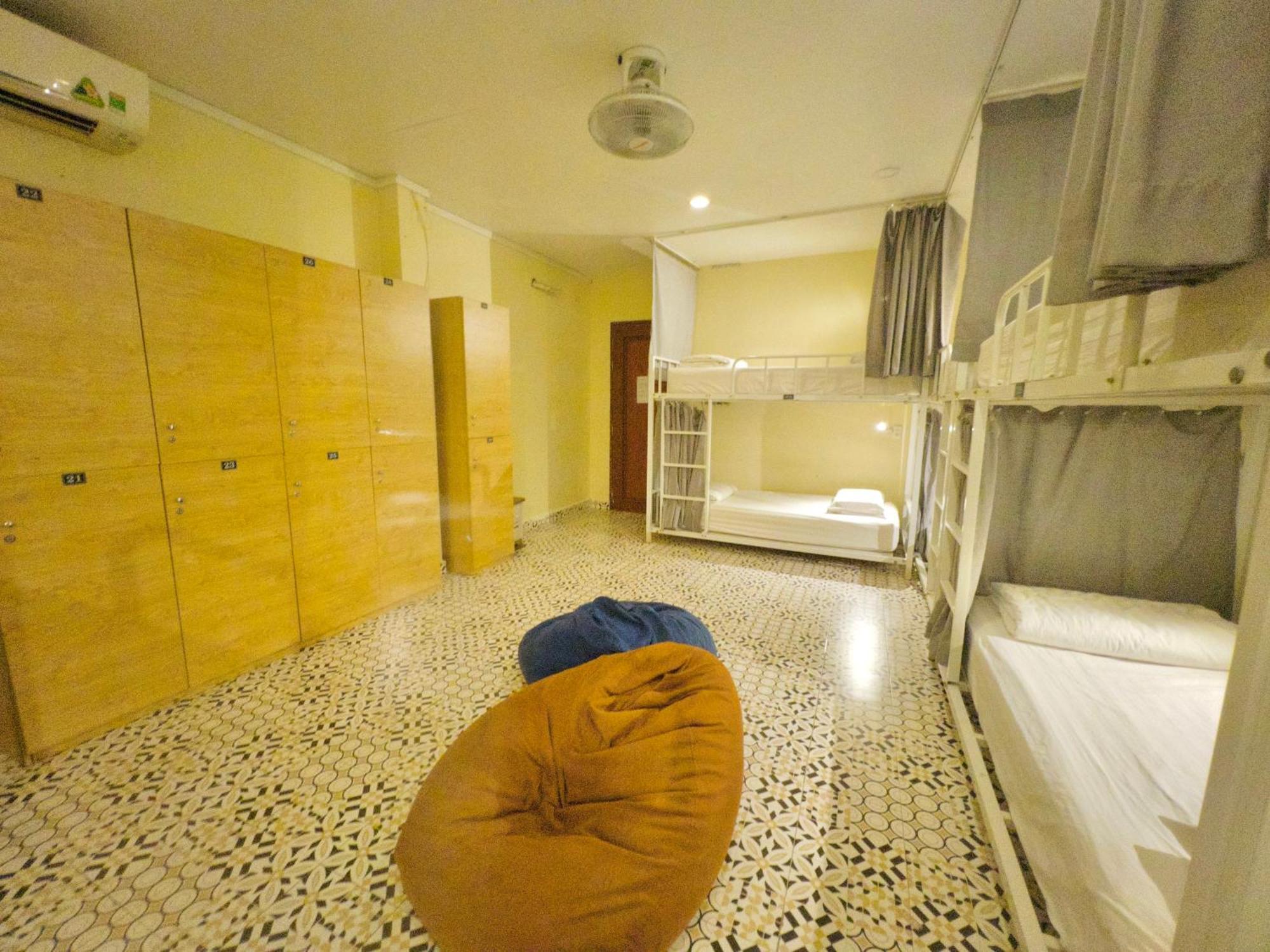 Vy Da Backpacker Hostel Bandar Ho Chi Minh Luaran gambar