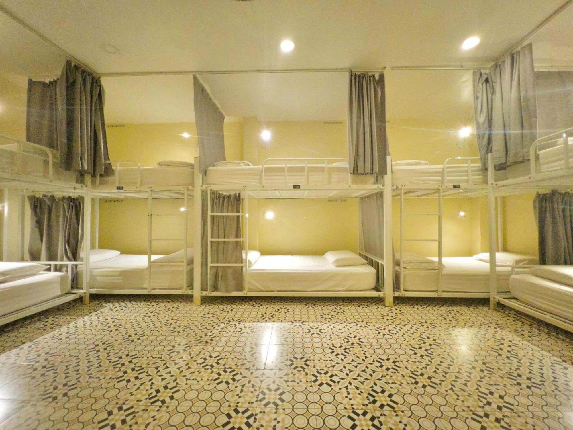 Vy Da Backpacker Hostel Bandar Ho Chi Minh Luaran gambar