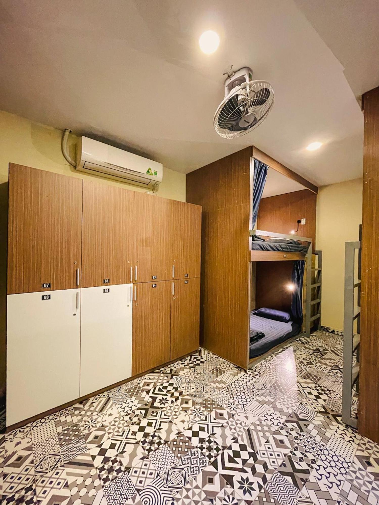 Vy Da Backpacker Hostel Bandar Ho Chi Minh Luaran gambar